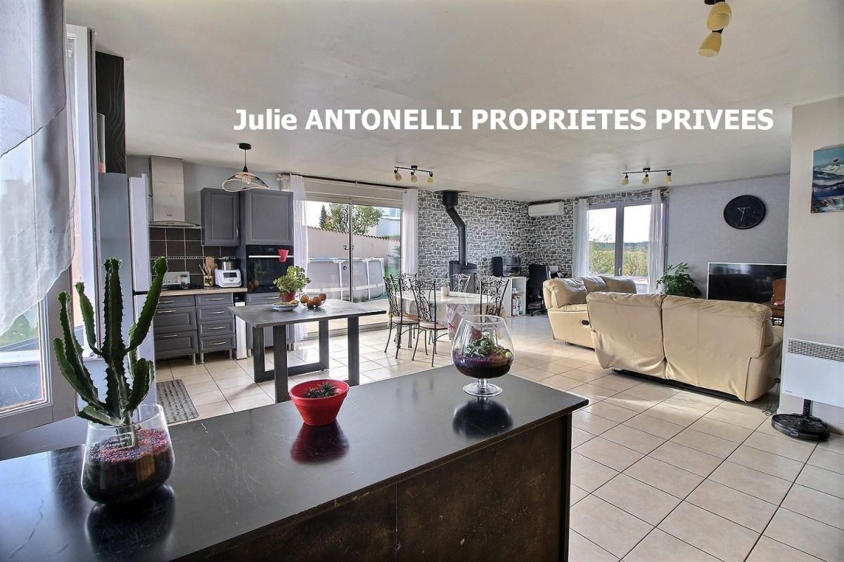 SAINT-JUST-MALMONT Saint Just Malmont 43240 Maison  plain-pied 90m² trois chambres garage sur 680m² de terrain 2