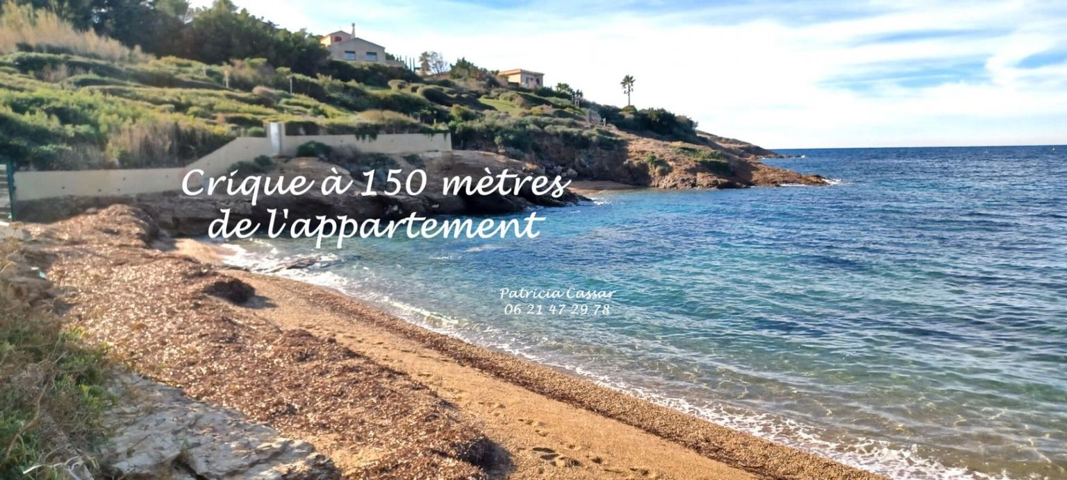SIX-FOURS-LES-PLAGES Appartement  T4 à 150 mètres de la mer- Six Fours Les Plages 1