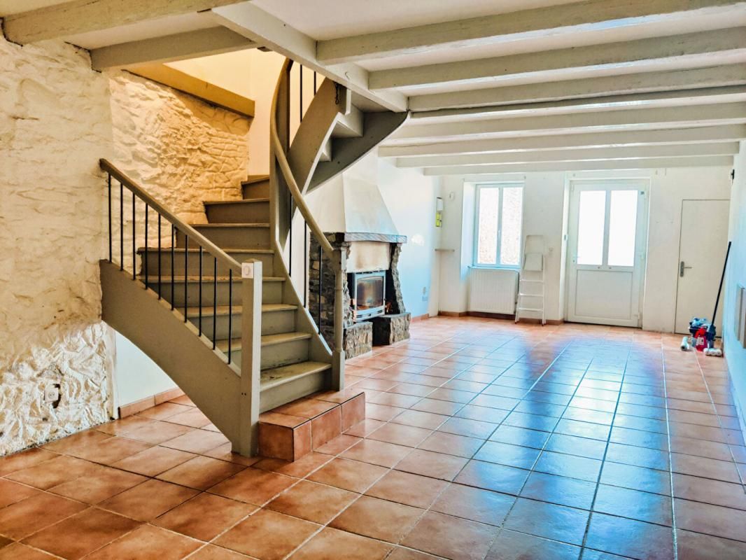 RIEUX-MINERVOIS Maison Saint Frichoux 5 pièces 140 m2 3