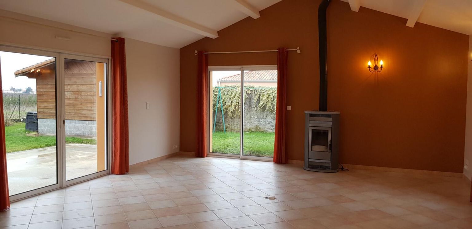 Maison Maisdon 4 P . 3 Chs . 114.24 M² . Garage Double . Cave . Terrasse . Carport . Abri