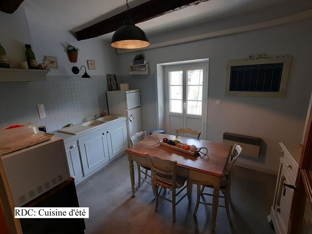 BUIS-LES-BARONNIES Maison de 148 m² en Provence avec 200 m² de jardin 4