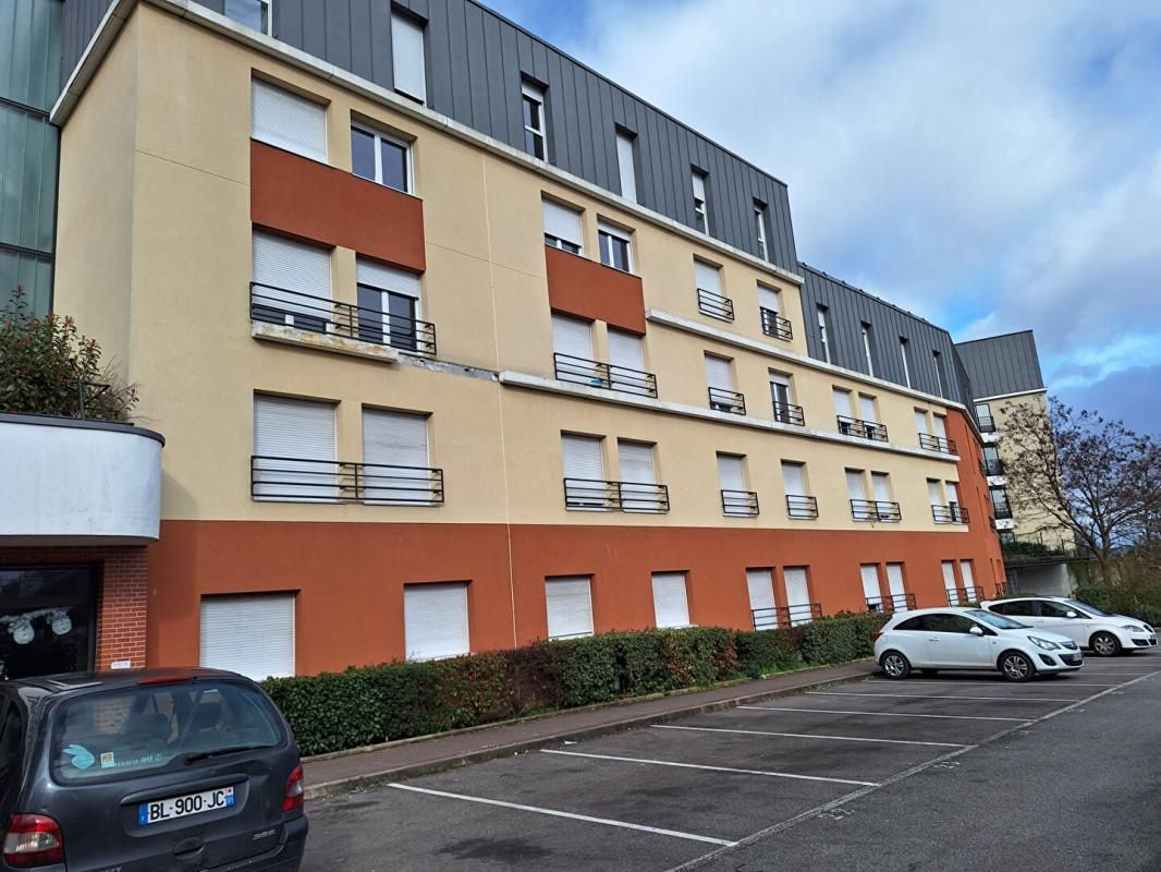 Appartement Saint Cyr L Ecole 1 pièce(s) 20 m2