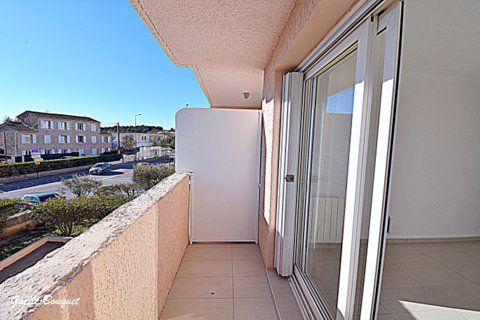 LA GARDE Appartement La Garde 1 pièce(s) 23.55 m2 avec espace nuit 2