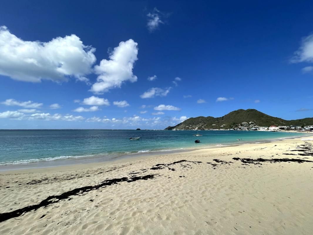 SAINT-MARTIN TERRAIN AVEC ACCES PLAGE POUR INVESTISSEUR / GRAND CASE 2