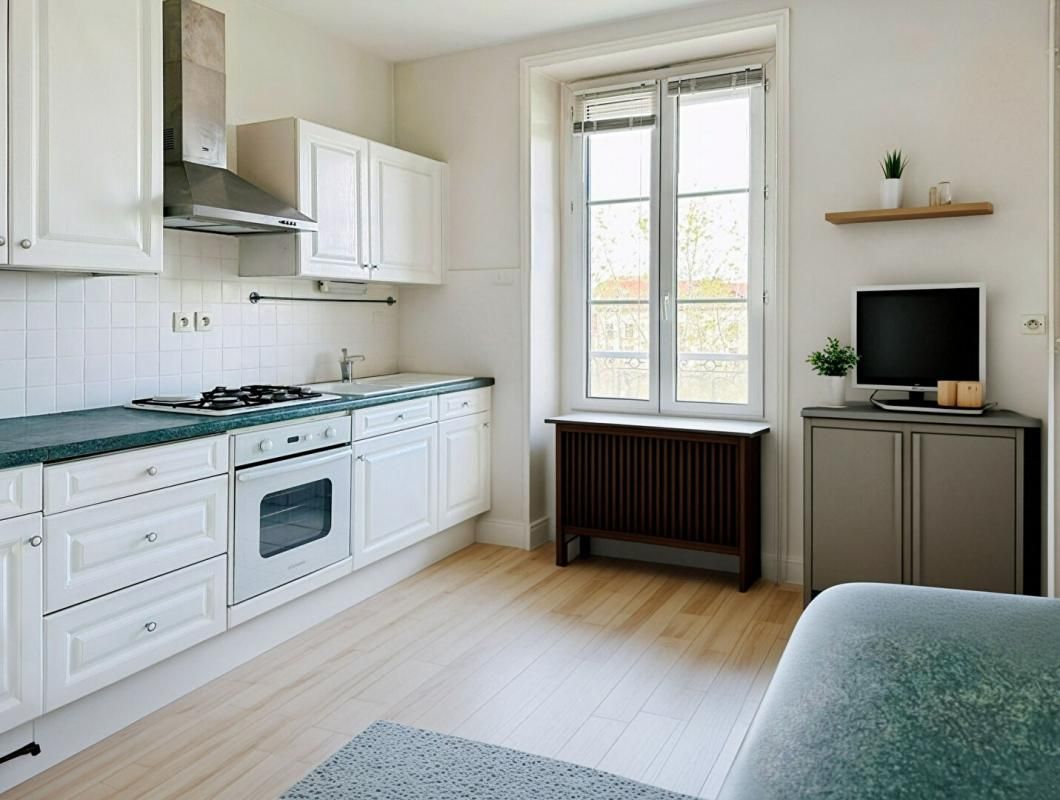 BOURGOIN-JALLIEU A vendre : magnifique appartement de 80 m² en plein coeur de Bourgoin-Jallieu 38300 2