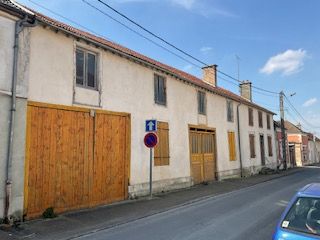 ARCIS-SUR-AUBE Maison Arcis Sur Aube 7 pièce(s) 180 m2« Informations sur le bien à vendre + DPE + mentions sur la copropriété le cas échéant »   Pour visiter et vous accompagner dans votre projet, contactez Francis MALVY, au 0698092298 ou par courriel à f.malvy@propriet 1