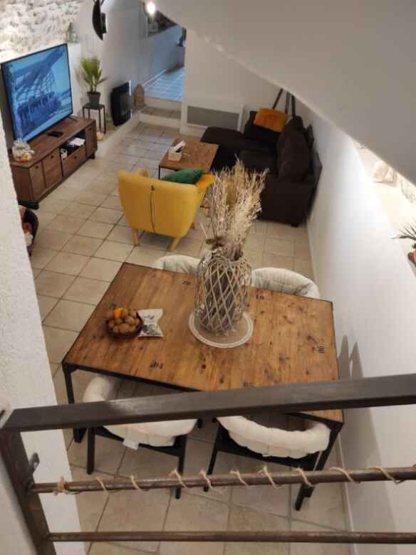 SALERNES SALERNES Appartement T3 de plus de 63m² avec Extérieur 4