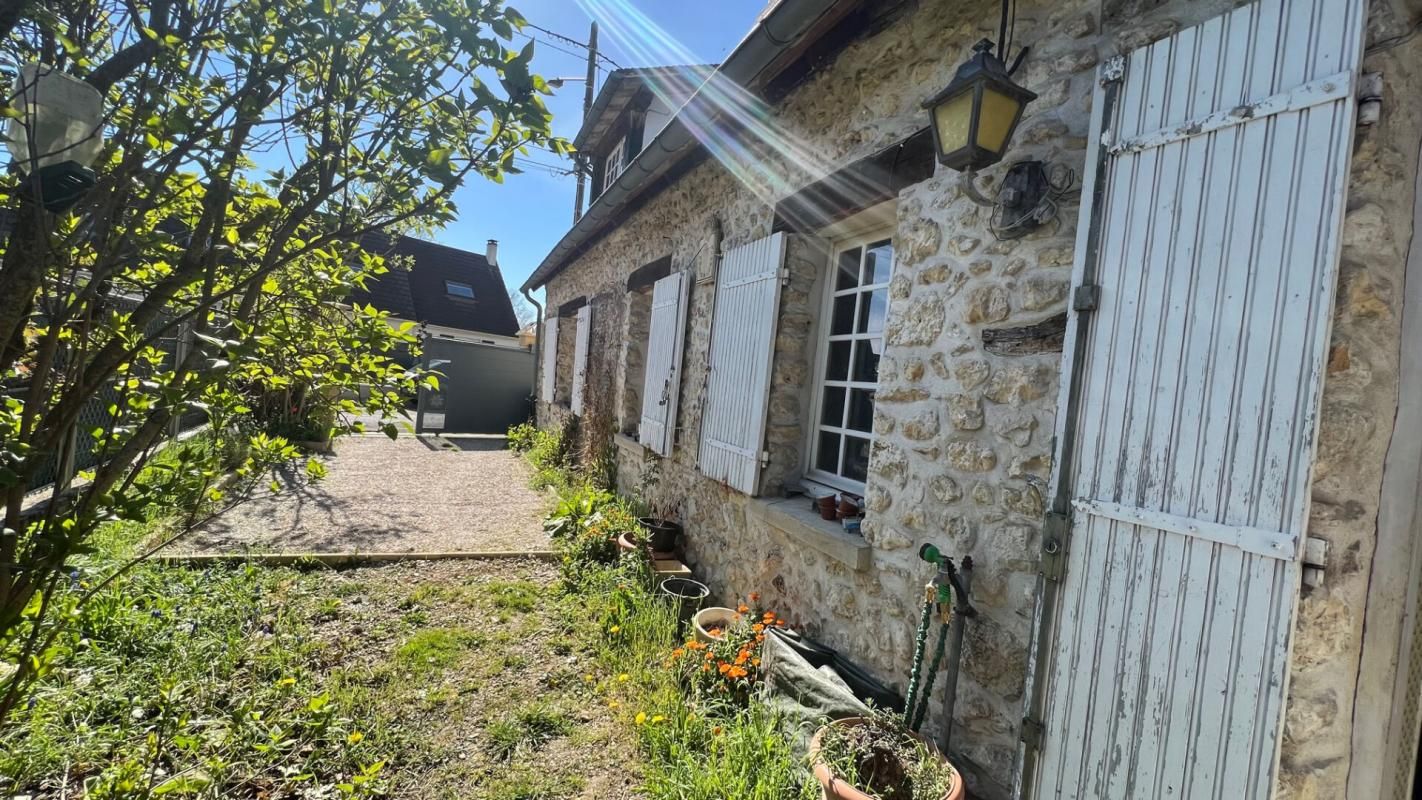 GARANCIERES Un Joyau Historique : Maison de 1766, Alliant Charme Ancien et Modernité Énergétique 4