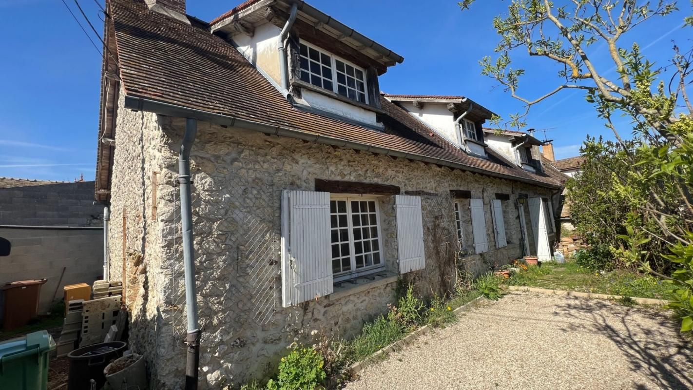 GARANCIERES Un Joyau Historique : Maison de 1766, Charme Ancien 2