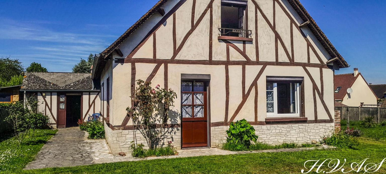 Maison Le Mont St Adrien 5 pièce(s) 133.6 m2