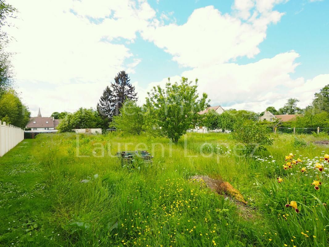 PLAILLY Terrain Plailly 1500 m2 1