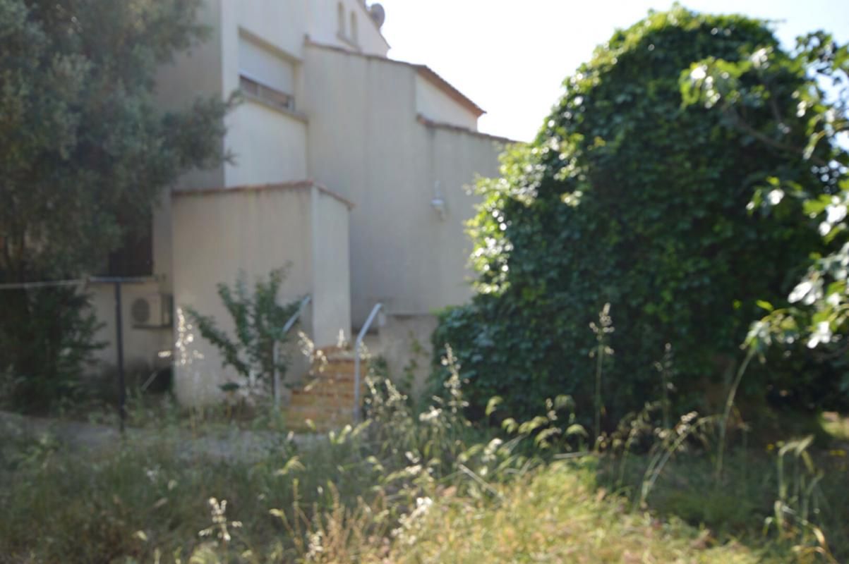 FRONTIGNAN Villa 4 Pièces de 120 m² avec travaux sur un terrain de 500m² 3