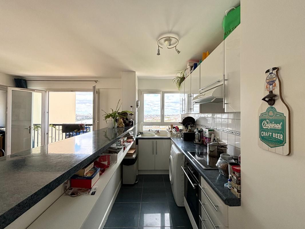 ALFORTVILLE Appartement lumineux avec vue sur la Seine 2