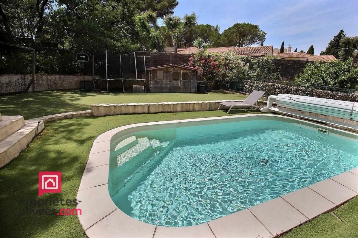 ROQUEBRUNE-SUR-ARGENS Villa Roquebrune Sur Argens 6 pièces environ 138 m2- PISCINE- GARAGE 3