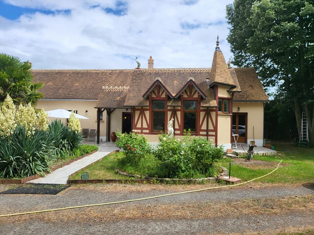 Maison Malicorne Sur Sarthe 8 pièce(s) 195 m2