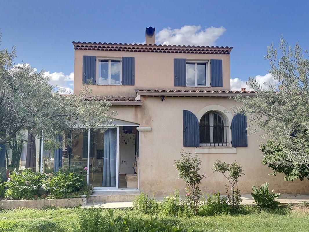 PEYROLLES-EN-PROVENCE Peyrolles En Provence villa T4 + T3 160 m²  sur 1106 M² 2