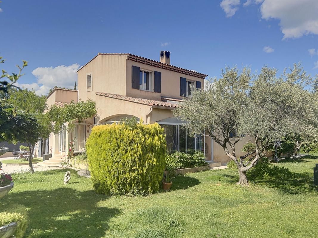 PEYROLLES-EN-PROVENCE Peyrolles En Provence villa T4 + T3 160 m²  sur 1106 M² 3