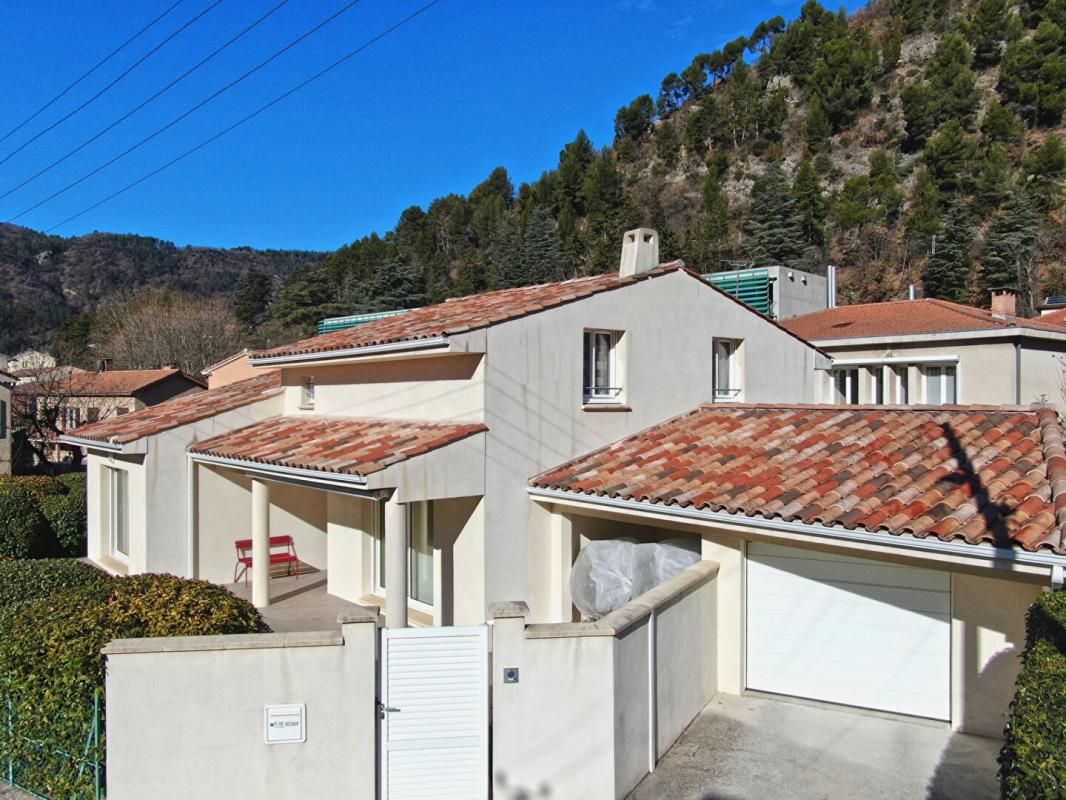 DIGNE-LES-BAINS Maison 3 chambres 135m2 Digne Les Bains (04000) 2