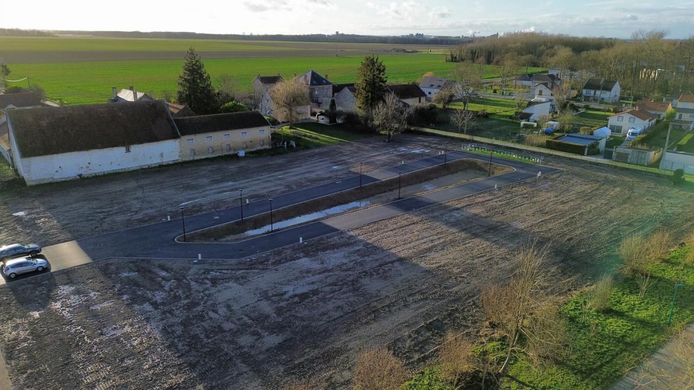 WARMERIVILLE Terrain de 700m² Lot 2 "Jardin des nains" 3