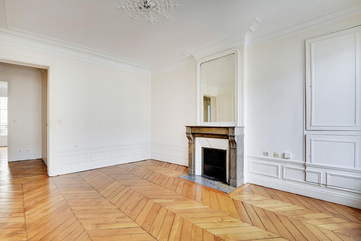 PARIS-17E-ARRONDISSEMENT Appartement Paris 4 pièce(s) 83.50 m2 4