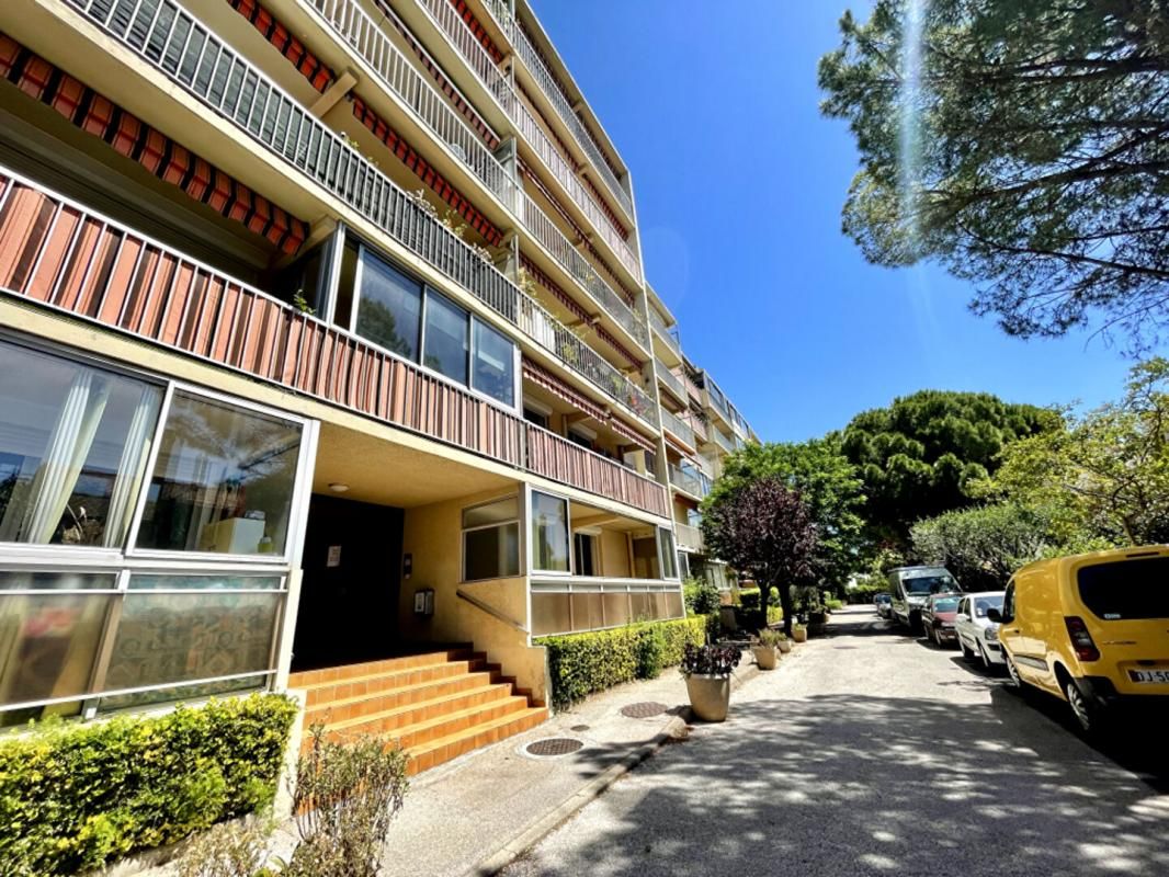 TOULON Appartement  T3 75 m²  Plein Sud à Toulon - Bon rencontre - 10 mins de l'Arsenal 1