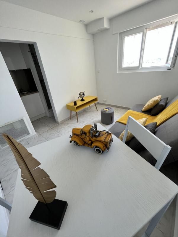 TOULON Appartement meublé 1 pièce de 13,81 m2 à Toulon 3