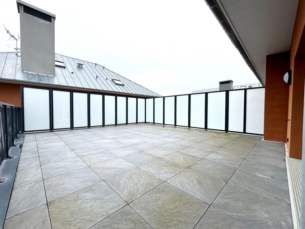 Duplex Ozoir La Ferriere 2 pièce(s) 53.6 m2 avec toit-terrasse