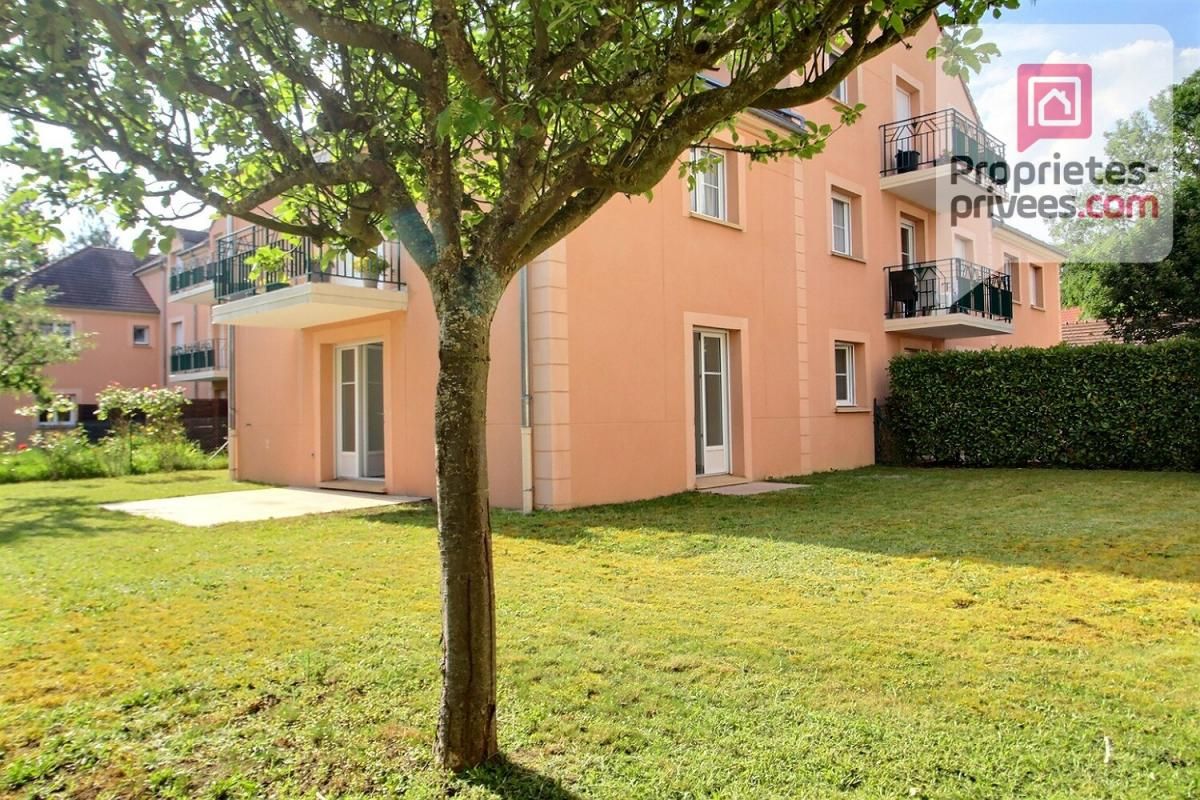 APPARTEMENT 3 PIECES 76 m2 avec JARDIN 250 m2, GARAGE, PLACE DE STATIONNEMENT  et CAVE