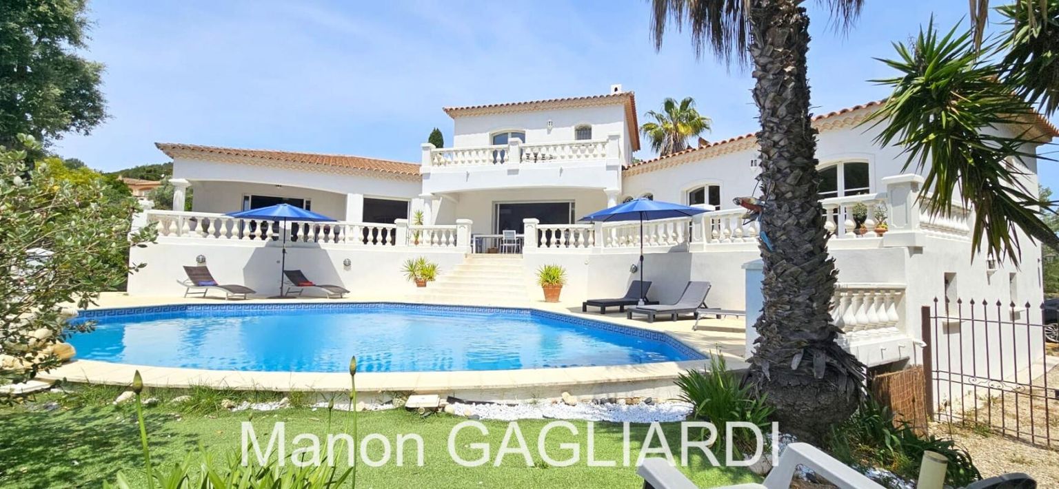 Port D'alon-  Villa 7 pièce(s) 263m²