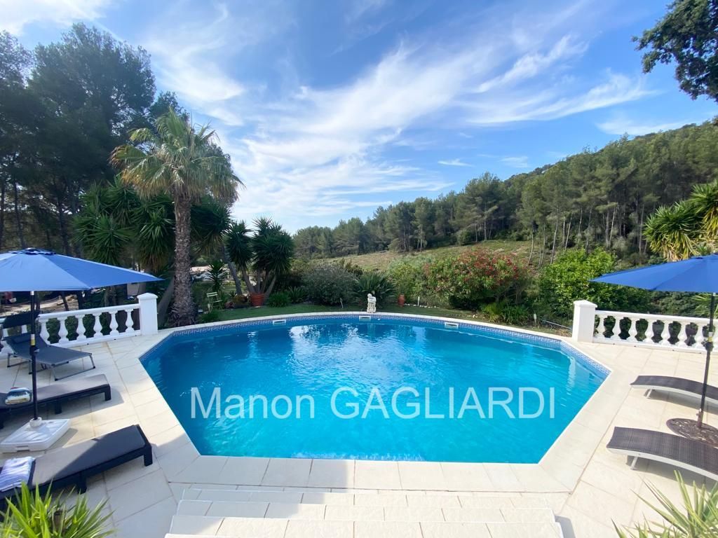 SAINT-CYR-SUR-MER Port D'alon-  Villa 7 pièce(s) 263m² 3