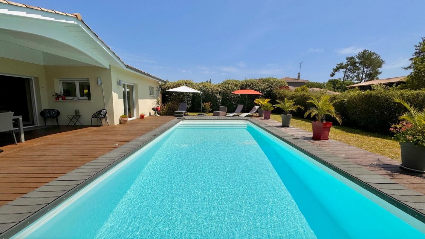 LEGE-CAP-FERRET Jolie villa de plain-pied avec piscine 4