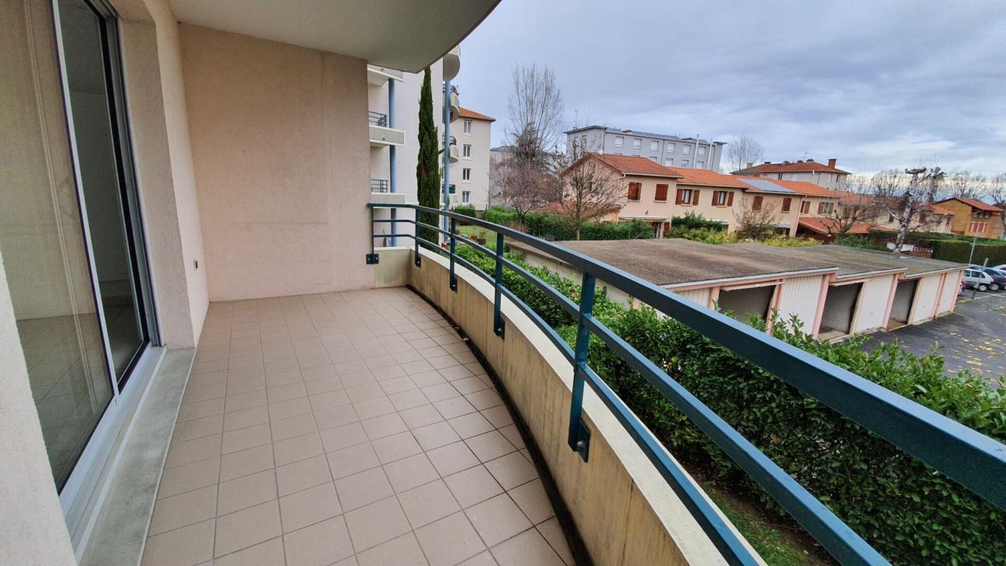 69400 Villefranche sur saone Appartement 2 pièces 39m2 balcon