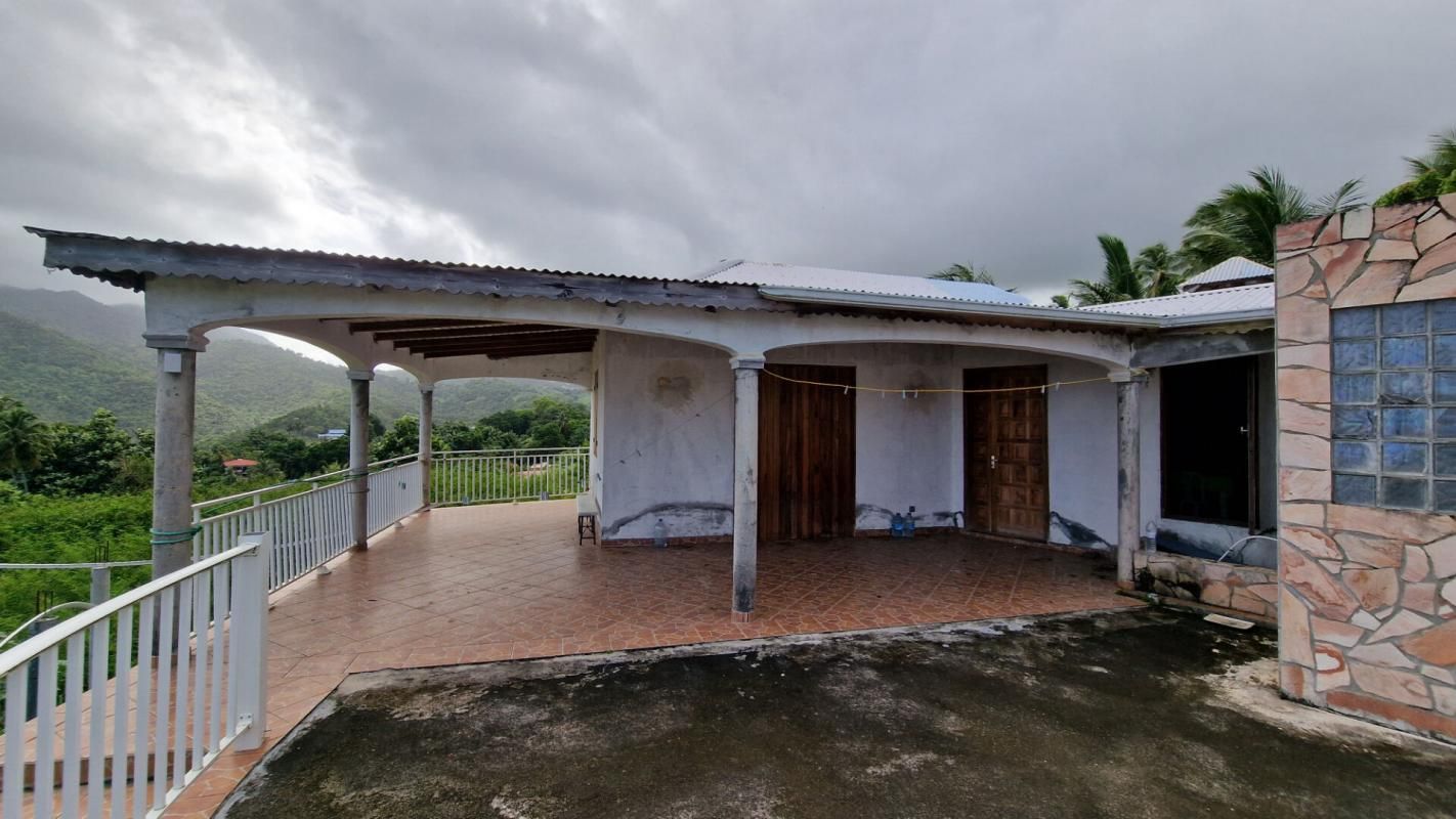 Maison à rénover de 180 m²  à TROIS-RIVIERES 97114 Guadeloupe
