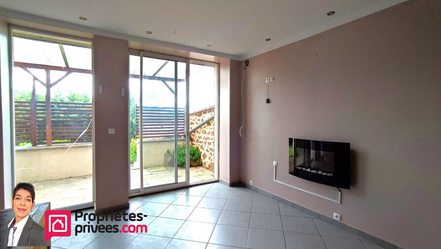 BOURG-DE-THIZY THIZY-LES-BOURGS (69240) Maison 275 m², 10 chambres  avec jardin et garage 4