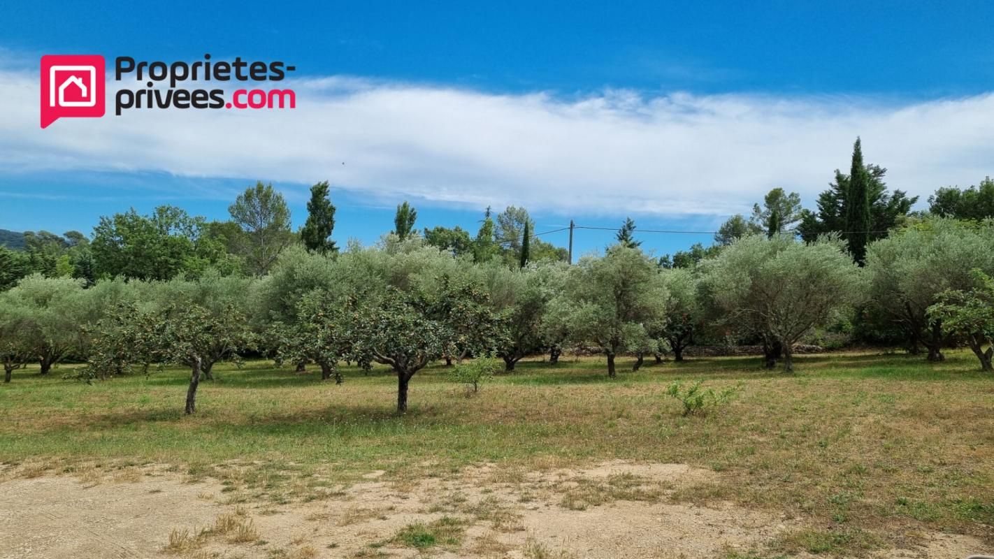 BESSE-SUR-ISSOLE Besse Sur Issole Propriété sur terrain 1 Ha  maison 4 pièce(s) 141 m2 3