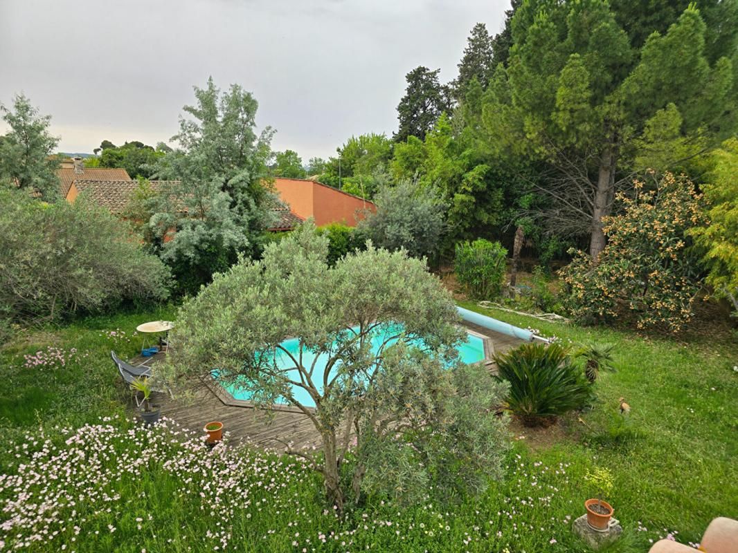 GIGNAC Villa Saint Andre De Sangonis 6 pièce(s) 220 m2 + Piscine & garage sur plus de 1500m² de terrain 4