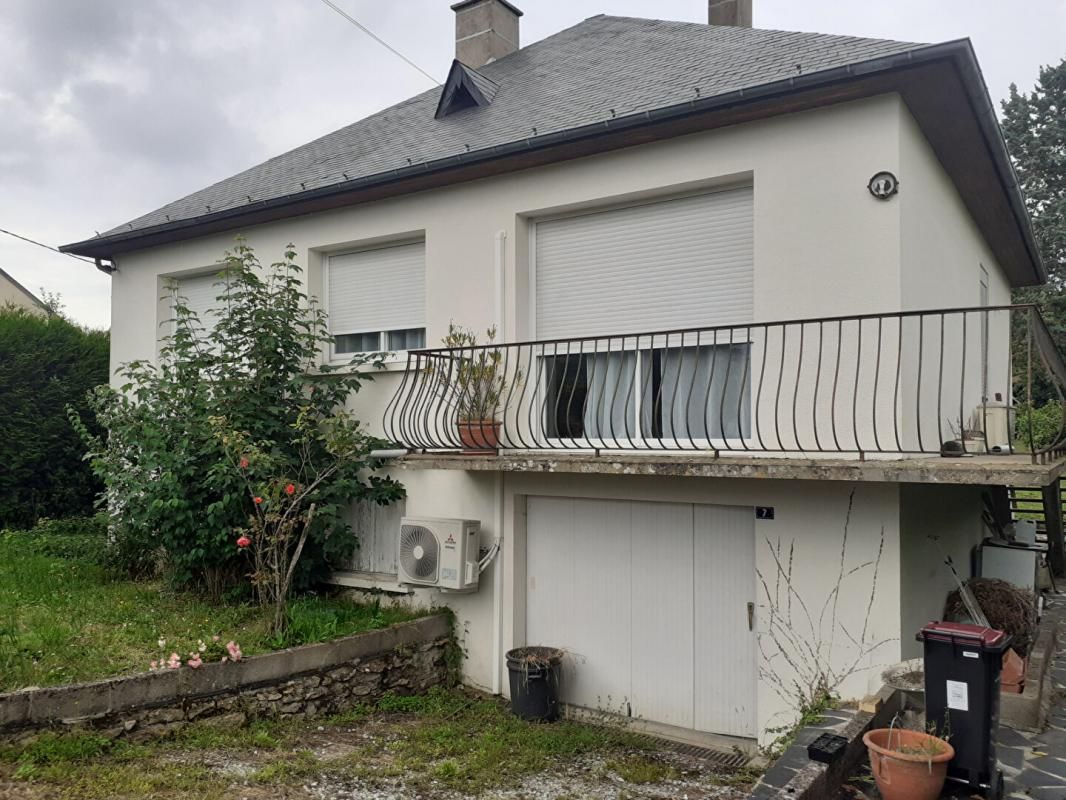 BAUGÉ-EN-ANJOU Maison Bauge En Anjou 5 pièce(s) 80 m2 1