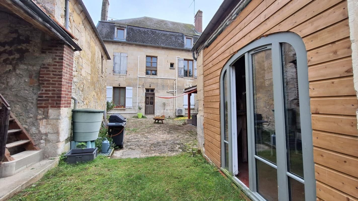 LA FERTE-MILON Maison La Ferté Milon 7 pièces 175 m2 3