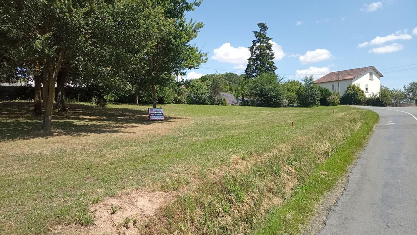 CUNAC Terrain à bâtir de 1200 m2  - Cunac 3