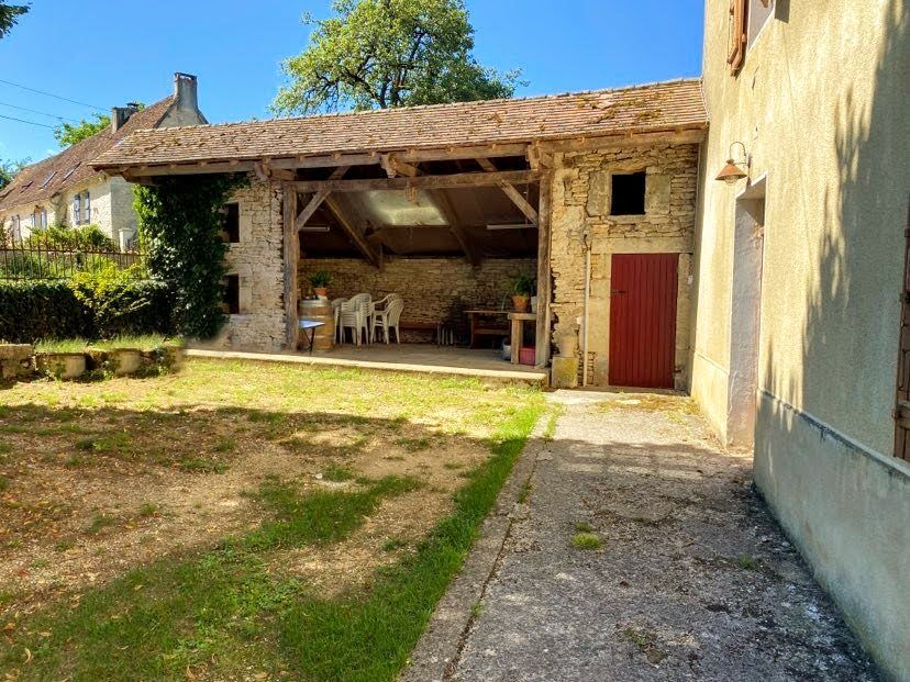 TOURTOIRAC Maison de maître Tourtoirac 8 pièce(s) 180 m2 3