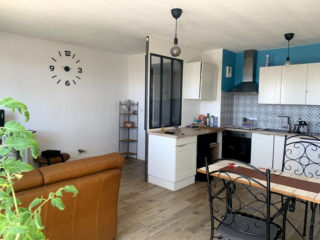 FOS-SUR-MER Appartement T3 au port 2