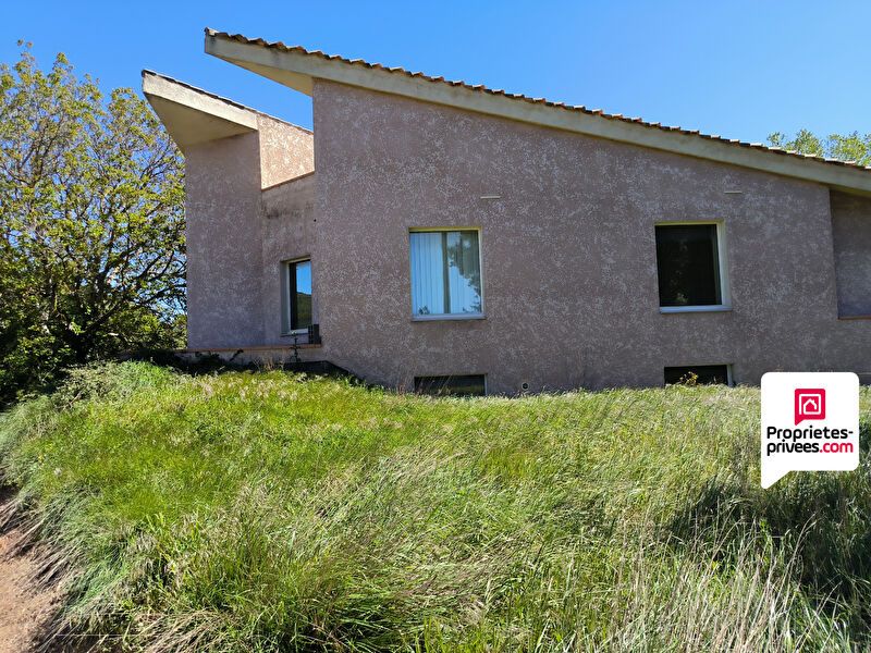 BESSE-SUR-ISSOLE Maison d'architecte 2