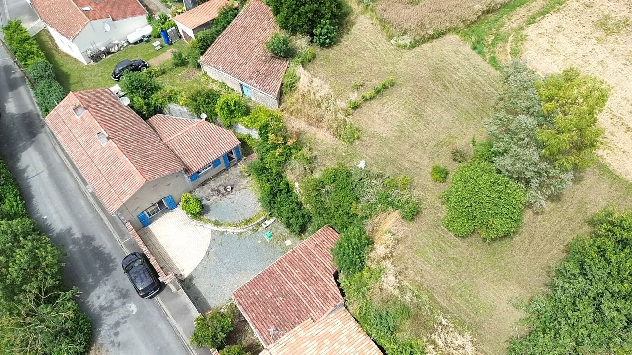 LE GUE-DE-VELLUIRE Charmante Maison  5 pièce(s) 149 m2 au calme absolu 2