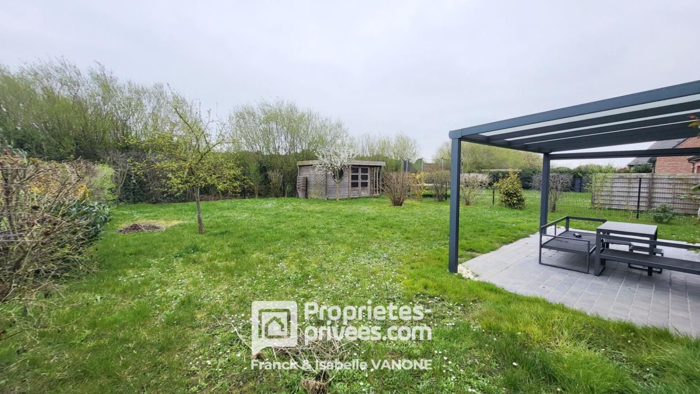 HOUPLINES Maison Individuelle - 105 m² - 4 chambres - jardin - garage _ HOUPLINES BOURG 2