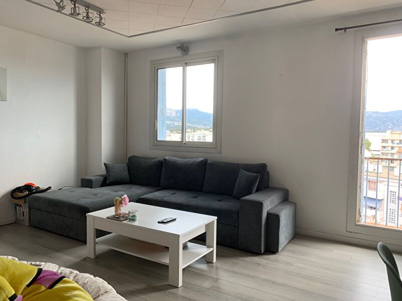 Appartement  3 pièces 69 m2. Vue mer