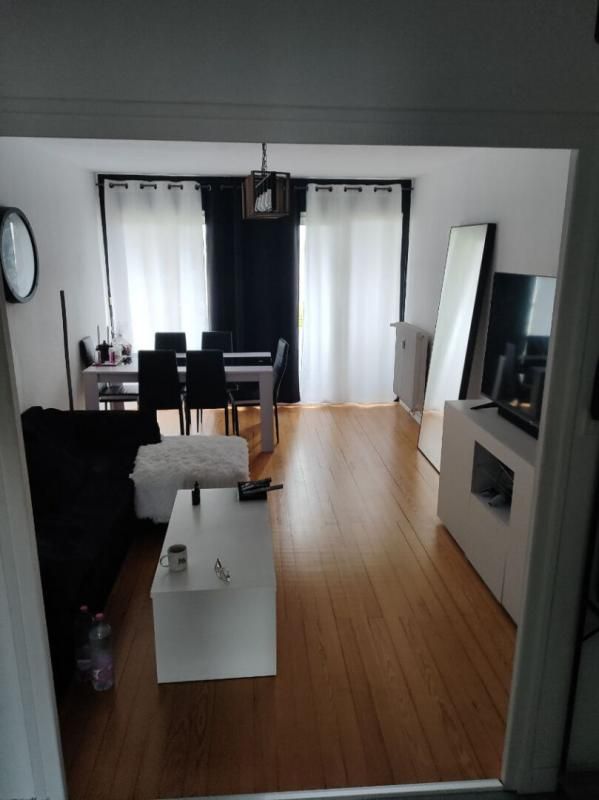 SAINT-ETIENNE Appartement Saint Etienne 3 pièce(s) 60 m2 2