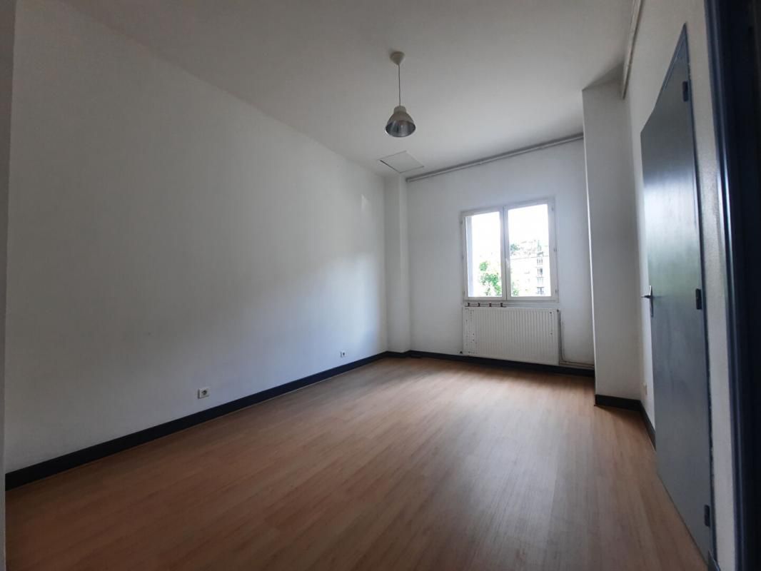 TULLE Appartement Tulle 2 pièce(s) 42 m2 4