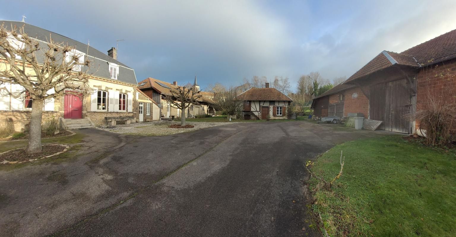 MESSON Belle demeure à une porte de Troyes 5min A5 2