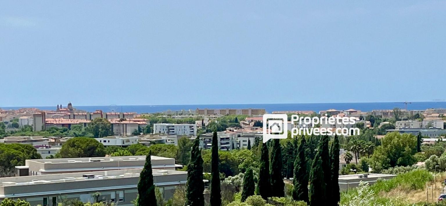 FREJUS Appartement Frejus 4 pièce(s) 109 m2 avec terrasses et roof top 144m2 2