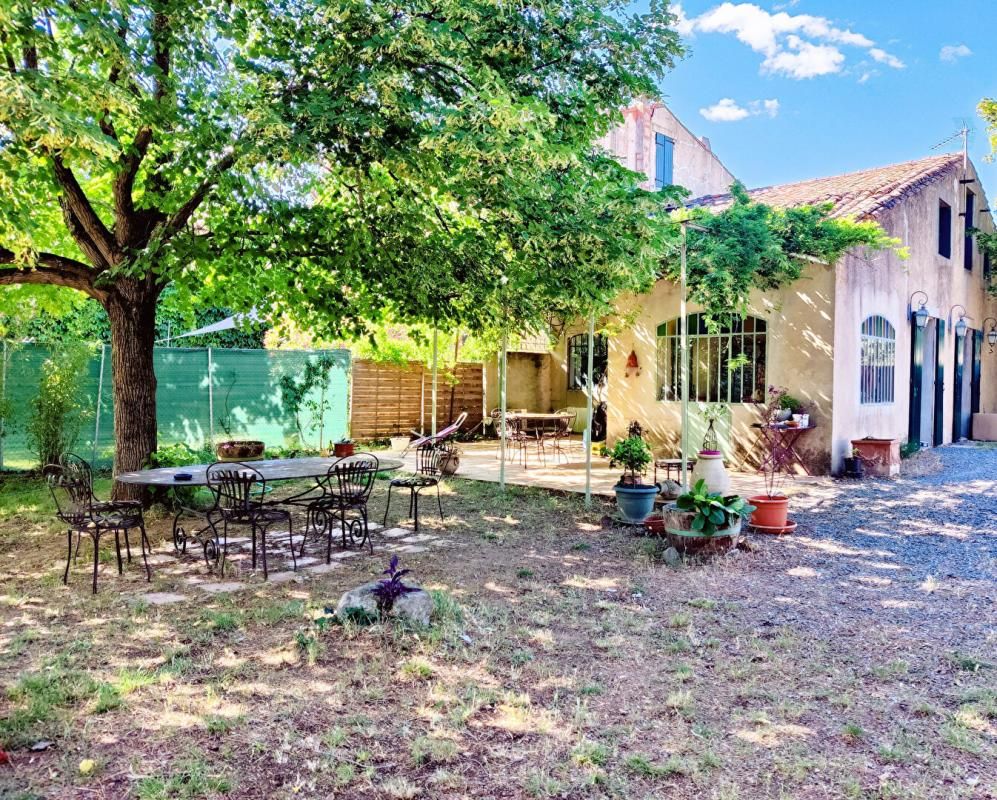 CAUNES-MINERVOIS Maison en Pierre en Bordure de Village 1